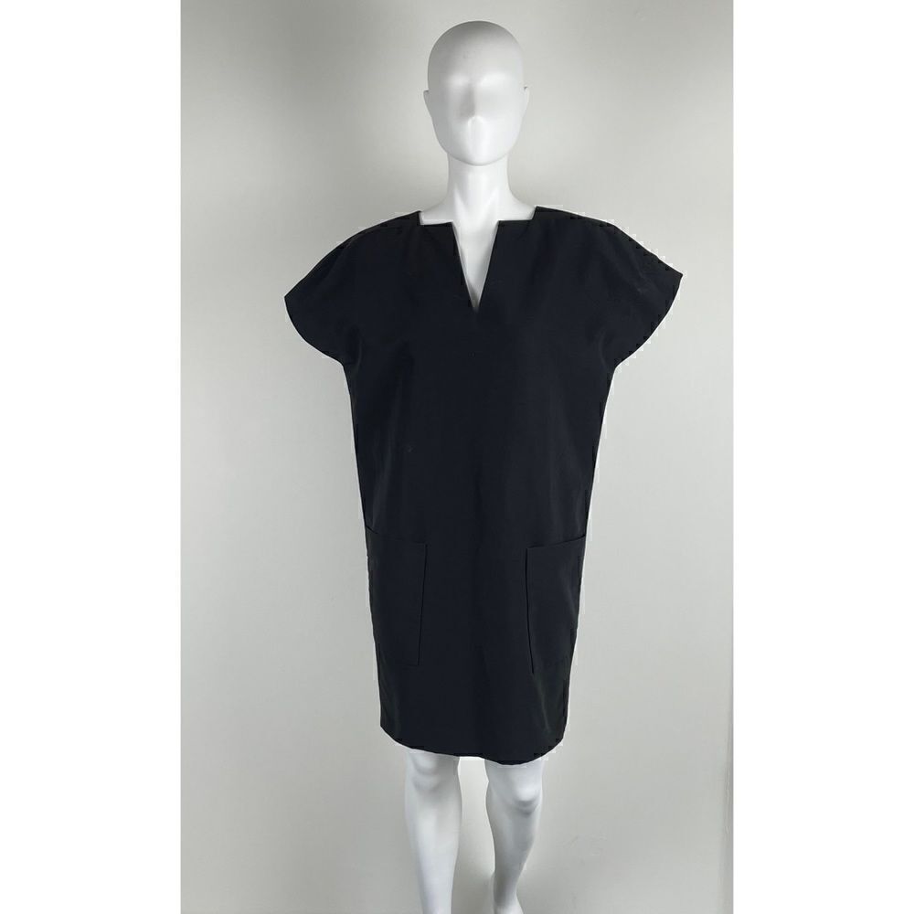 Ann Mashburn  Cocoon V-neck Pockets black dress/ Excellent Size S